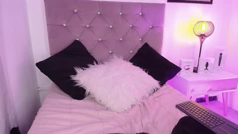 Mary online show from 11, 3, 2025