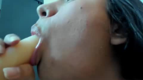 Snapshot of violet_sg chatting on 2, 8, 2026 violet online show from 2, 8, 2026
