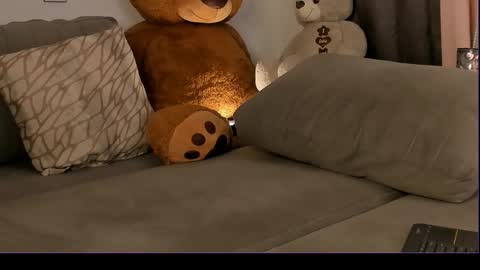 Violet online show from 8, 10, 2025