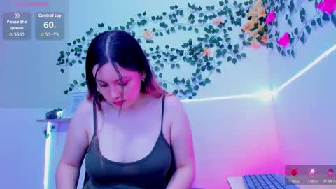 Snapshot of violeta_cutee chatting on 13, 3, 2026 Violeta online show from 13, 3, 2026