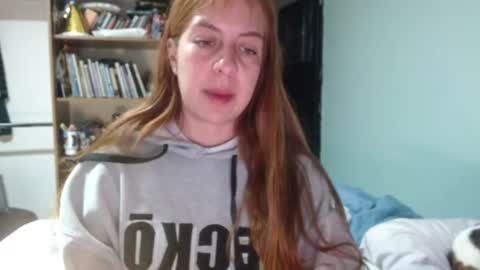 Snapshot of violeta_peter69 chatting on 18, 7, 2026 Violeta Peter online show from 18, 7, 2026