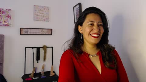 Snapshot of violeta_scott_ chatting on 1, 5, 2026 violeta_scott_ online show from 1, 5, 2026