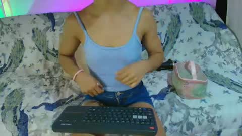 Snapshot of violeta_sofia_16 chatting on 8, 7, 2026 violeta sofia 16 online show from 8, 7, 2026