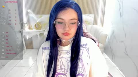 Snapshot of violeta_sub chatting on 17, 11, 2025 IG violeta sub online show from 17, 11, 2025
