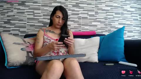 Snapshot of violetagomez_co chatting on 1, 6, 2026 Violeta Gmez online show from 1, 6, 2026