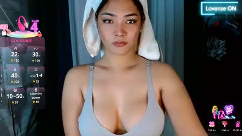 Snapshot of violetasha chatting on 28, 6, 2026 violet online show from 28, 6, 2026