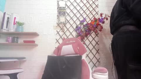 Snapshot of violetatto1 chatting on 30, 7, 2026 Violeta online show from 30, 7, 2026