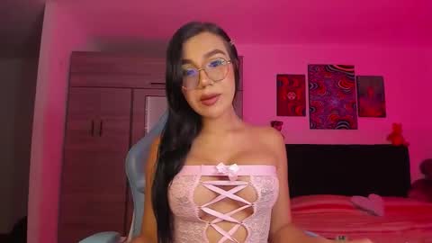 Snapshot of violetbunnyy1 chatting on 6, 1, 2026 Violet online show from 6, 1, 2026