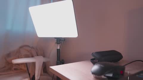 violeth___ online show from 22, 10, 2025