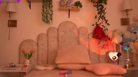 Snapshot of violeth___ chatting on 6, 2, 2026 violeth___ online show from 6, 2, 2026