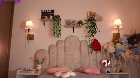 Snapshot of violeth___ chatting on 17, 2, 2026 violeth___ online show from 17, 2, 2026