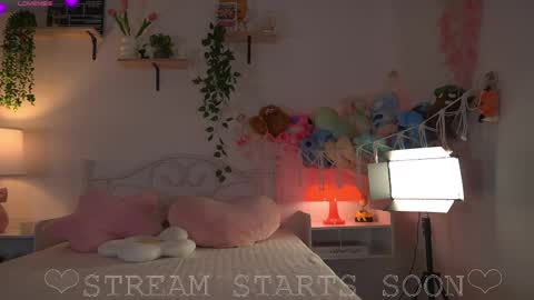 Snapshot of violeth___ chatting on 6, 5, 2026 violeth___ online show from 6, 5, 2026