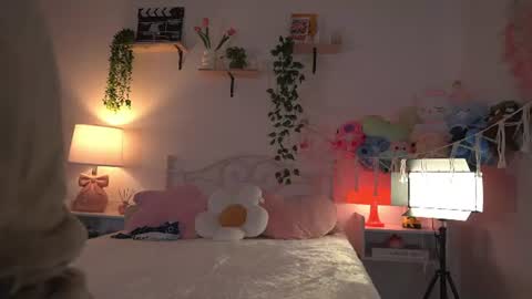 violeth___ online show from 14, 7, 2026