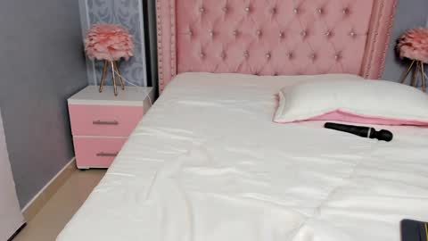 Snapshot of violeth__passionate chatting on 10, 2, 2025 VIOLETA online show from 10, 2, 2025
