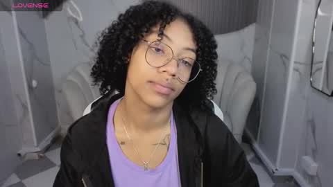 violeth_b online show from 19, 1, 2026