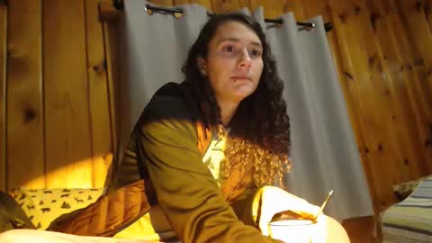 Snapshot of violethooper chatting on 31, 3, 2026 Violet Hooper online show from 31, 3, 2026