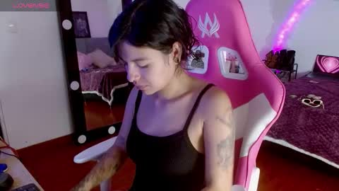   online show from 21, 9, 2025