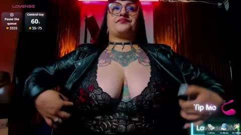 violett_8 online show from 15, 7, 2026