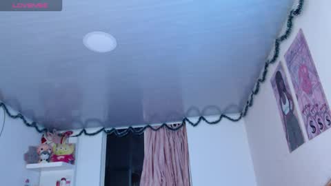 Snapshot of violett_brown9 chatting on 15, 3, 2026 violett_brown9 online show from 15, 3, 2026