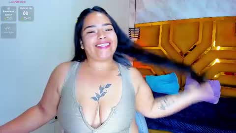 Snapshot of violett_cinnamon chatting on 15, 7, 2026 Violeta online show from 15, 7, 2026