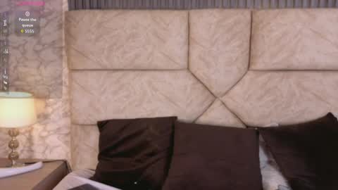 Snapshot of violett_fowlerxx chatting on 10, 4, 2026 violett online show from 10, 4, 2026