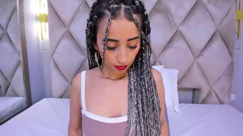 Violett  online show from 6, 1, 2026