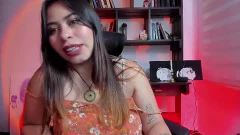 Snapshot of violett_red chatting on 15, 7, 2026 Violeta online show from 15, 7, 2026