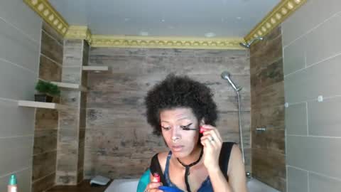 V I O L E T T E  online show from 21, 2, 2026