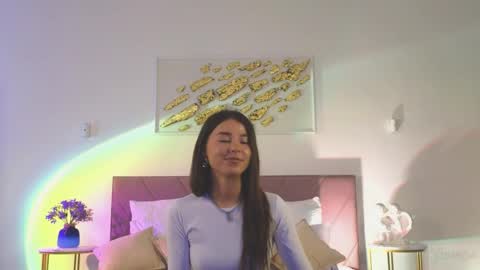 Snapshot of violetta_finch chatting on 9, 4, 2026 violetta_finch online show from 9, 4, 2026