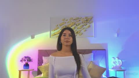 Snapshot of violetta_finch chatting on 26, 4, 2026 violetta_finch online show from 26, 4, 2026