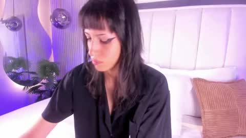 Snapshot of violettacolinss chatting on 2, 6, 2026 violettacolinss online show from 2, 6, 2026