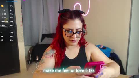 Snapshot of violettelynn_ chatting on 28, 2, 2026 Violetta Morningstar online show from 28, 2, 2026