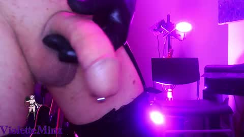 Violette online show from 5, 1, 2025