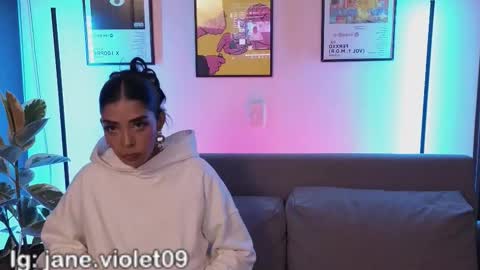 Snapshot of violettgrey_ chatting on 6, 1, 2026 Violet online show from 6, 1, 2026