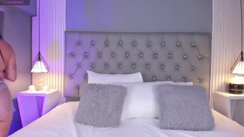 Snapshot of violettharous chatting on 18, 2, 2026 VioletthaRous online show from 18, 2, 2026