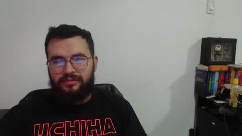 Snapshot of violettouse chatting on 3, 4, 2026 Jhon online show from 3, 4, 2026