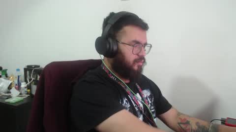Snapshot of violettouse chatting on 5, 5, 2026 Jhon online show from 5, 5, 2026