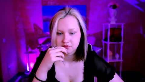 Violett online show from 28, 6, 2026