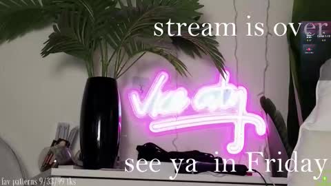 Dommy mommy online show from 2, 11, 2025