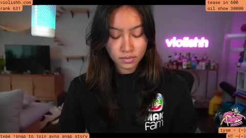 follow me on twitter violishh and ig violishh  online show from 20, 11, 2025