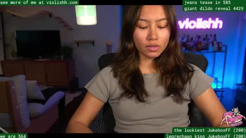 Snapshot of violishh chatting on 10, 3, 2026 follow me on twitter violishh and ig violishh online show from 10, 3, 2026