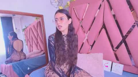 Violetta online show from 12, 9, 2025