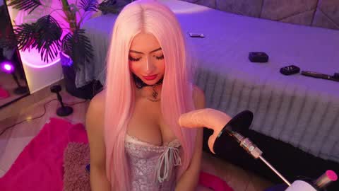 viollettebylyly online show from 5, 4, 2026