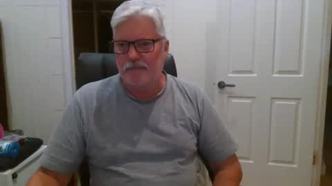 Snapshot of viper654321 chatting on 3, 12, 2025 viper654321 online show from 3, 12, 2025