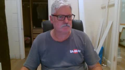 Snapshot of viper654321 chatting on 14, 1, 2026 viper654321 online show from 14, 1, 2026