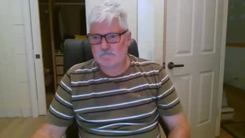 Snapshot of viper654321 chatting on 1, 2, 2026 viper654321 online show from 1, 2, 2026