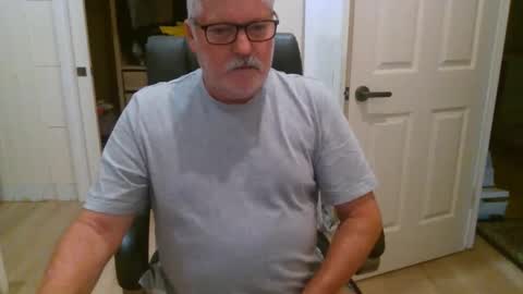 Snapshot of viper654321 chatting on 15, 2, 2026 viper654321 online show from 15, 2, 2026