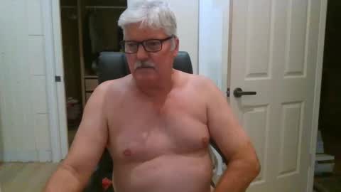 Snapshot of viper654321 chatting on 8, 3, 2026 viper654321 online show from 8, 3, 2026