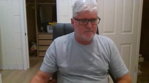 Snapshot of viper654321 chatting on 6, 4, 2026 viper654321 online show from 6, 4, 2026