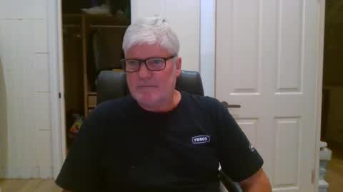 Snapshot of viper654321 chatting on 11, 4, 2026 viper654321 online show from 11, 4, 2026